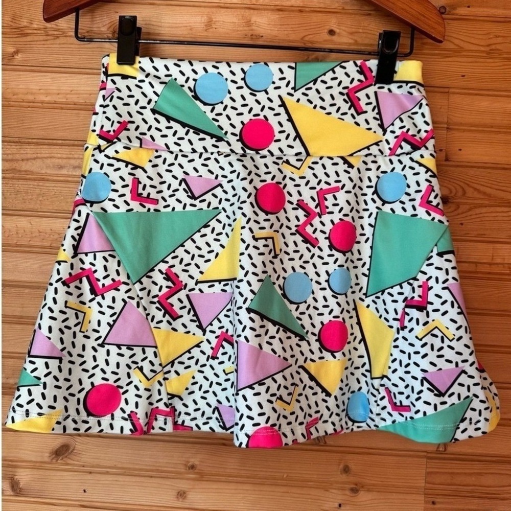 Athletic Skort Geometric 90s Halloween Costume Medium Biking Hot Colors Athletic